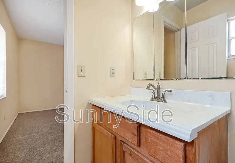 8102 Turkey Dr — Photo 16