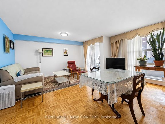 4th image of 60 Inverlochy Blvd #606