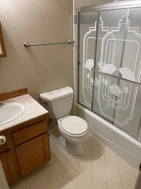 3 bed, 1200 sqft, $1,800 — Photo 3