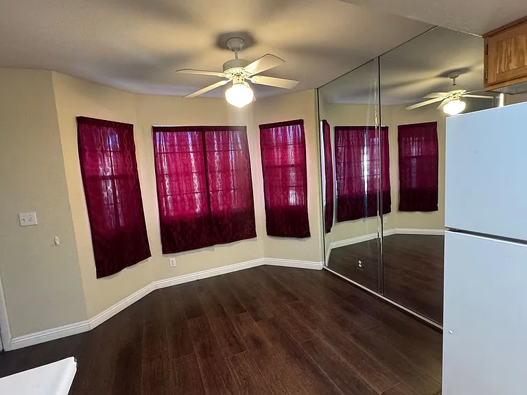 8410 Eldora Ave #2020 — Photo 11