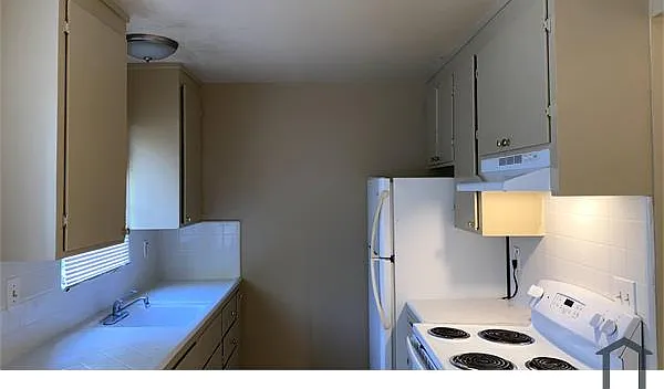 2 bed, 900 sqft, $2,890 — Photo 4