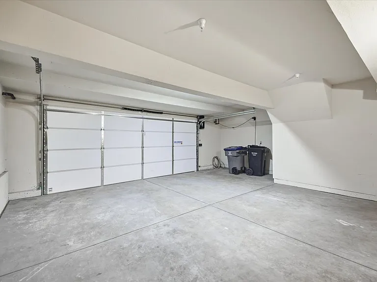 521 Porpoise Bay Ter #A — Photo 61