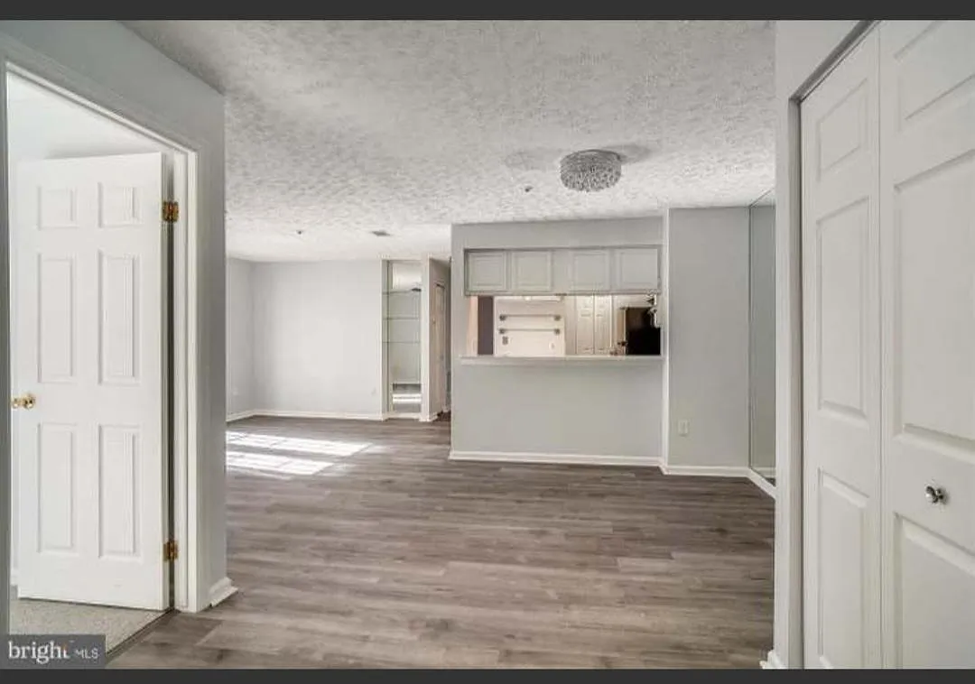 12200 Eagles Nest Ct — Photo 2