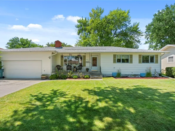 2020 15th St W, Billings, MT 59102