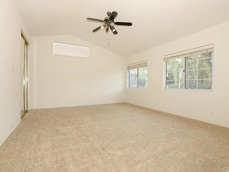 32280 Corte Coronado — Photo 23
