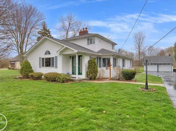 5037 Saint Clair Hwy, East China, MI 48054