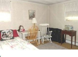 627 Erlen Rd, Plymouth Meeting, PA 19462