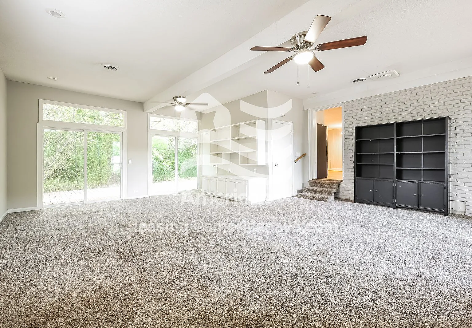 3 bed, 2.0 bath, 1810 sqft, $1,393 — Photo 3