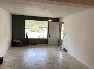 221 Anderson Ln APT B, Belleville, IL 62221