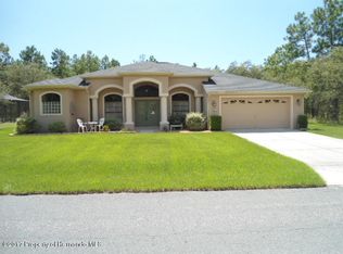 97 Whitewood St, Homosassa, FL 34446