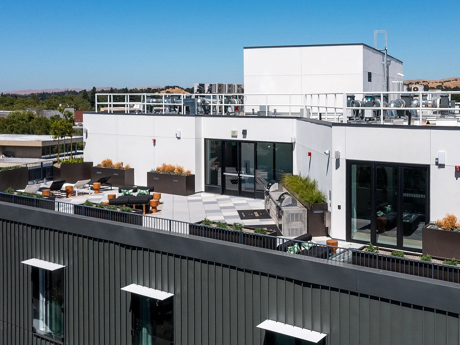 Akin Residences — Photo 3