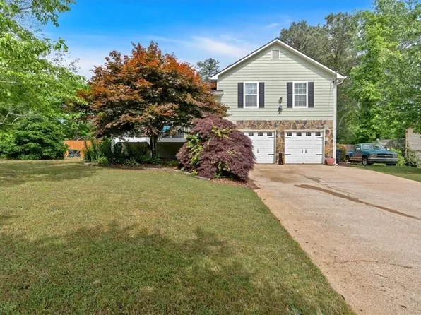 21 Collins Dr, Douglasville, GA 30134