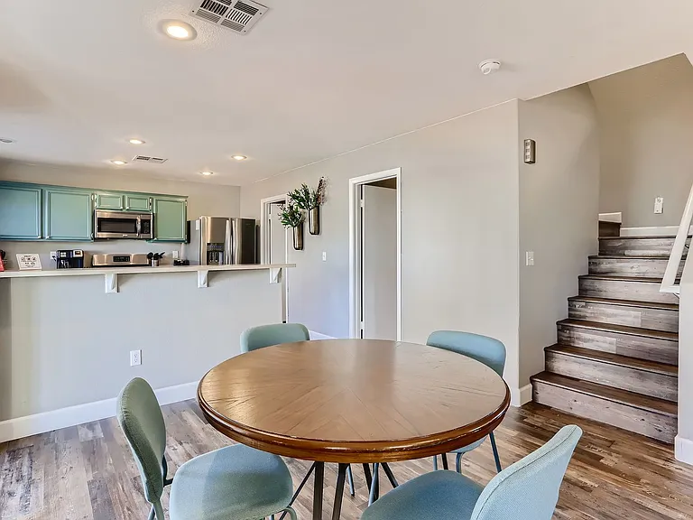 7276 Falling Timber Ct #4 — Photo 6