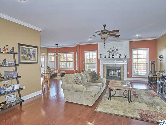 4th image of 8537 Rolling Oaks Dr SE