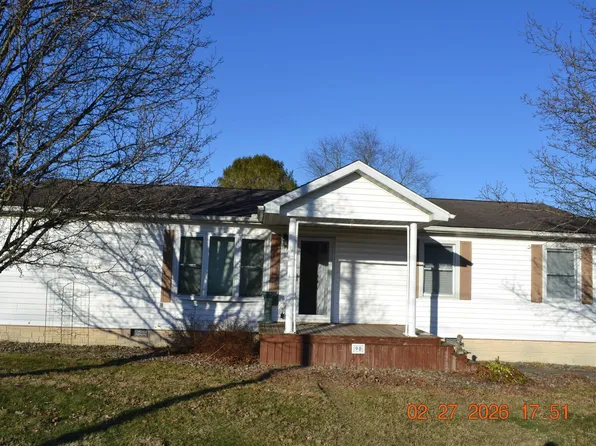 90 Day St, Jane Lew, WV 26378