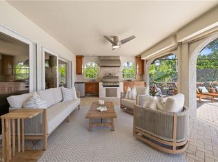 4916 Crayton Rd, Naples, FL 34103