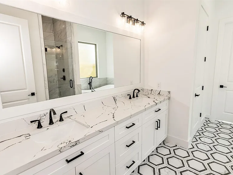 18219 Polo Meadow Dr — Photo 12
