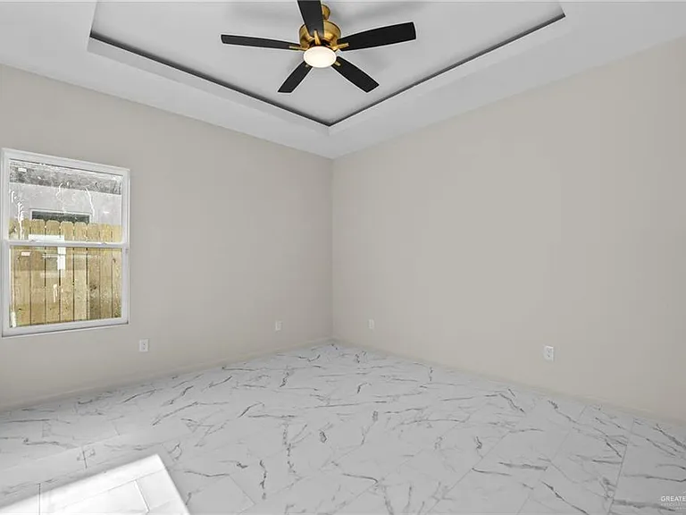 2008 Selena St #3 — Photo 13