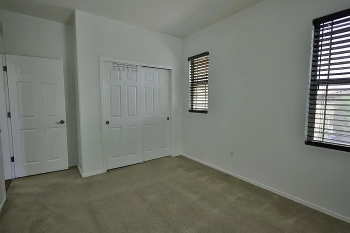 54 W Camino Cuesta Abajo — Photo 26