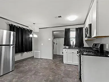 7411 Oregon Trl — Photo 5