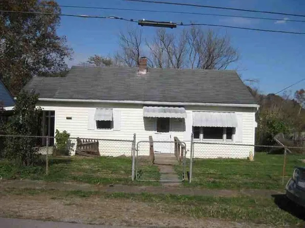 54 Stockham Hill Rd, West Portsmouth, OH 45663