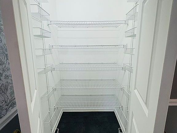Walk in pantry.