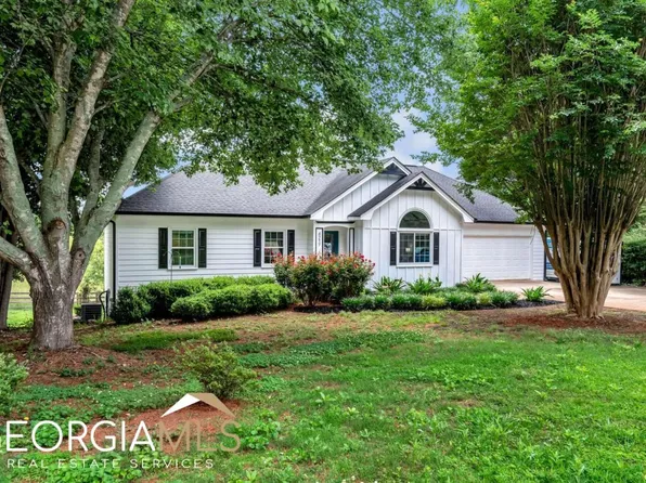 4217 Benefield Rd, Braselton, GA 30517