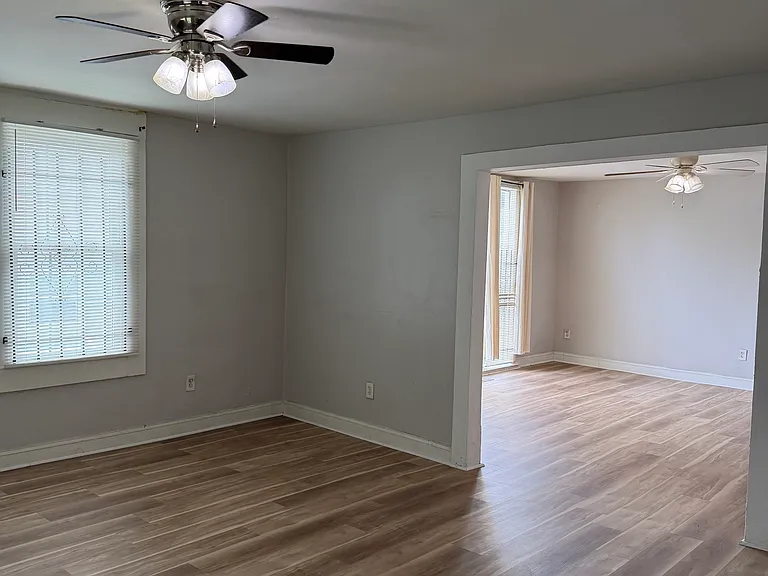 835 North Ave NW — Photo 6