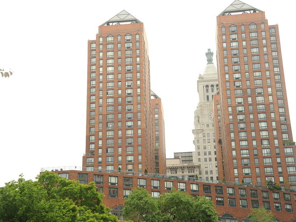 1st image of 1 Irving Pl APT G7d