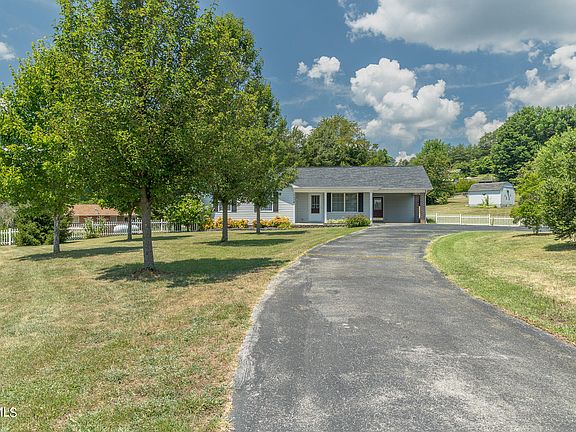 2nd image of 1114 Granada Ct