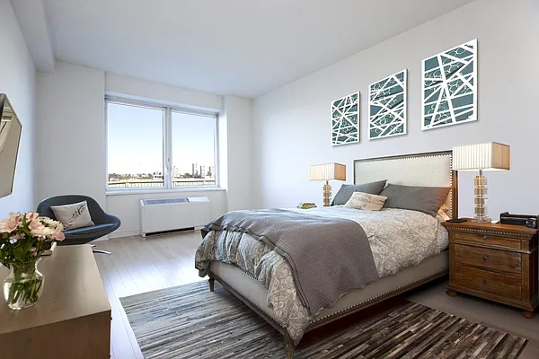 Rented by Modern Spaces | media 8