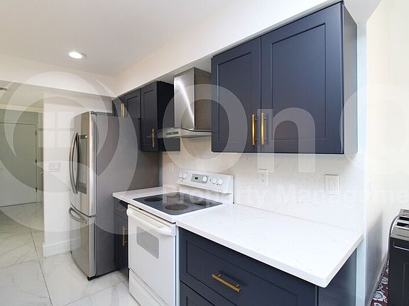 5th image of 14819 N 58th St