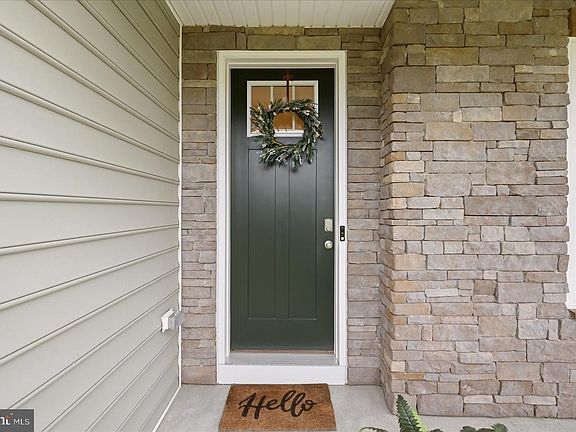 4th image of 7817 Holston Ln
