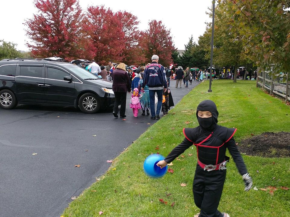 Kid friendly neighborhood. Across the street from a park/playground.