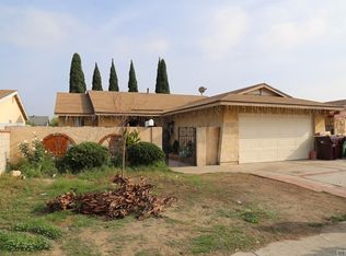 1217 N McLean Dr, Santa Ana, CA 92703