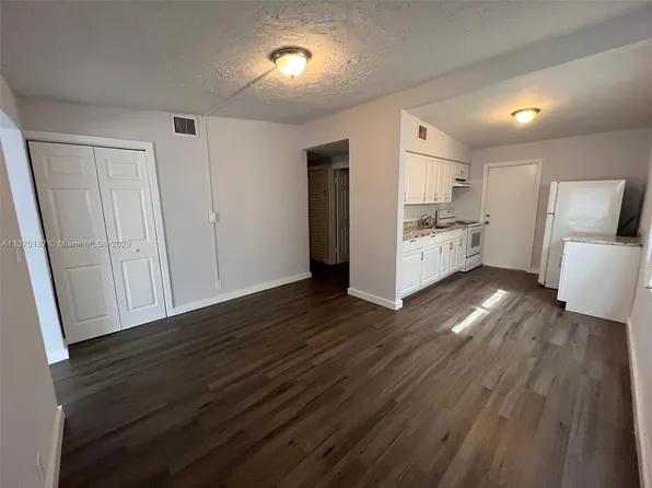 2280 Rutland St, Opa Locka, FL 33054