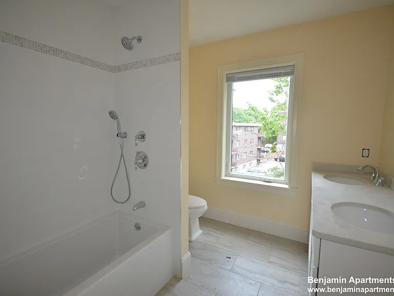 118 Tremont St #1 — Photo 3