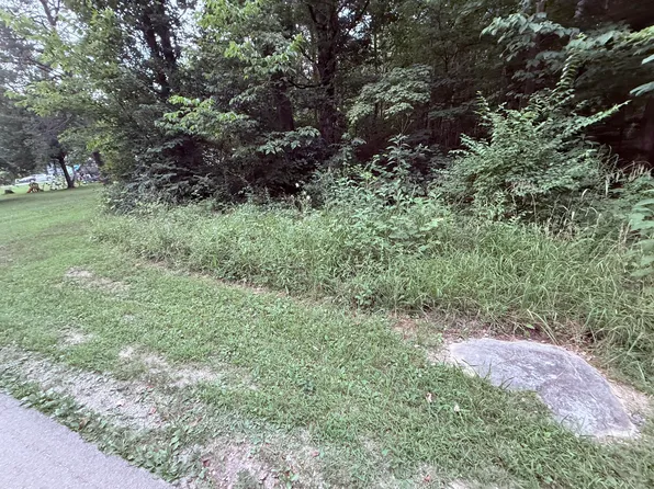 47 Samara Dr, Somerset, KY 42501