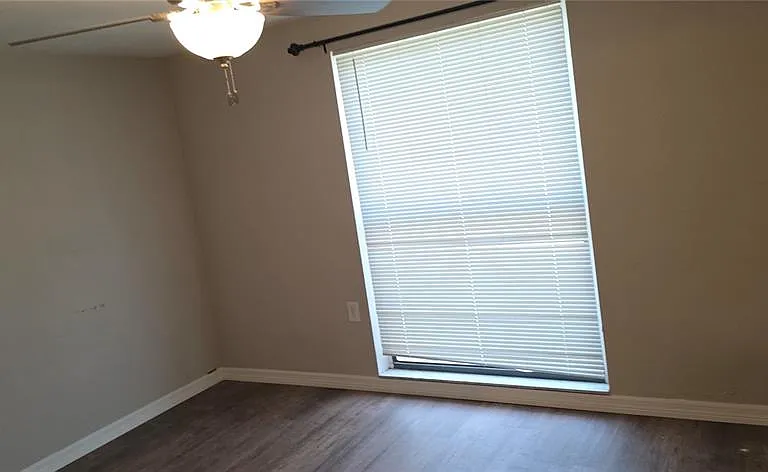 10021 Cherry Creek Ln — Photo 4