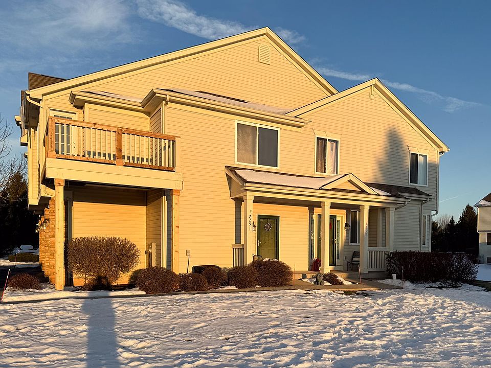 7253 Chucks Way, Loves Park, IL 61111 | Zillow