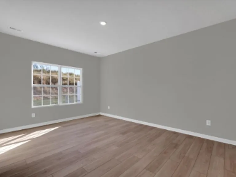 40 Ferryhill Dr — Photo 15