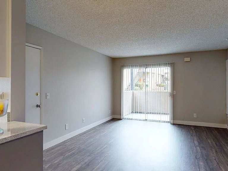 Hillside Village Apartments — Photo 9