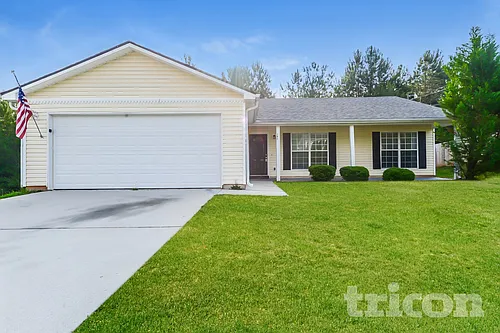 190 Fairclift Dr Photo 1