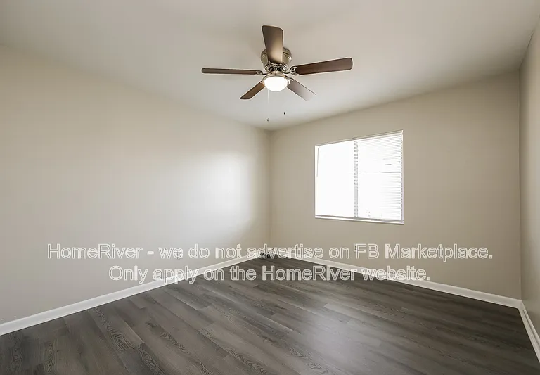 3716 SW 6th Pl — Photo 12