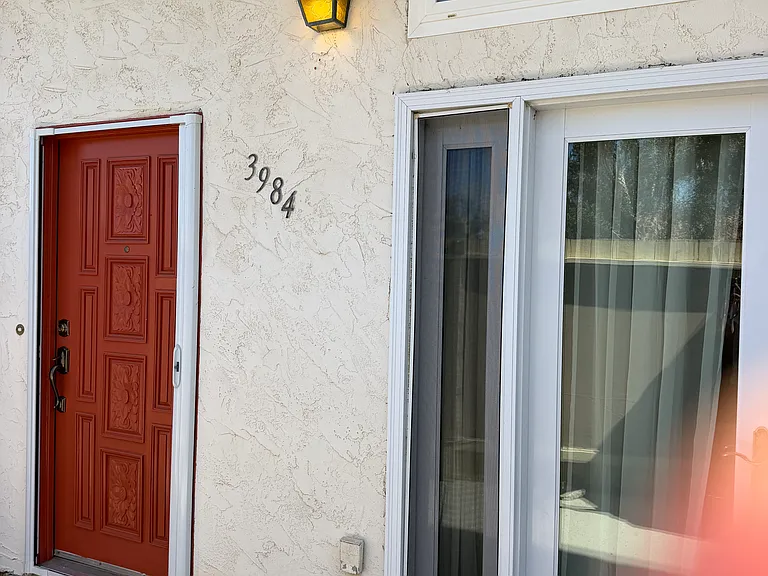3984 La Jolla Village Dr — Photo 10