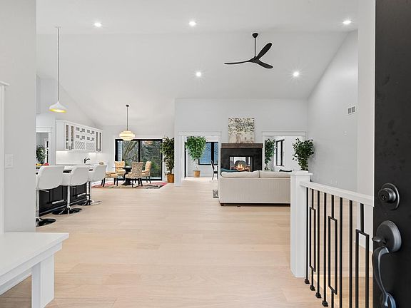 4th image of 1620 Prestwick DRIVE #20-43