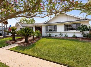 220 W Citron St, Corona, CA 92882