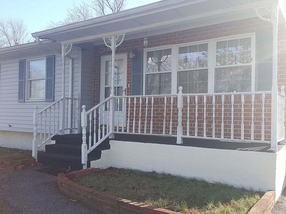 1st image of 547 Kenora Dr
