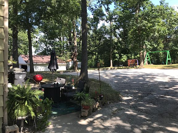 5th image of 443 N Grandview Blvd