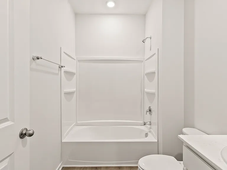 954 Sherwood Loop — Photo 24